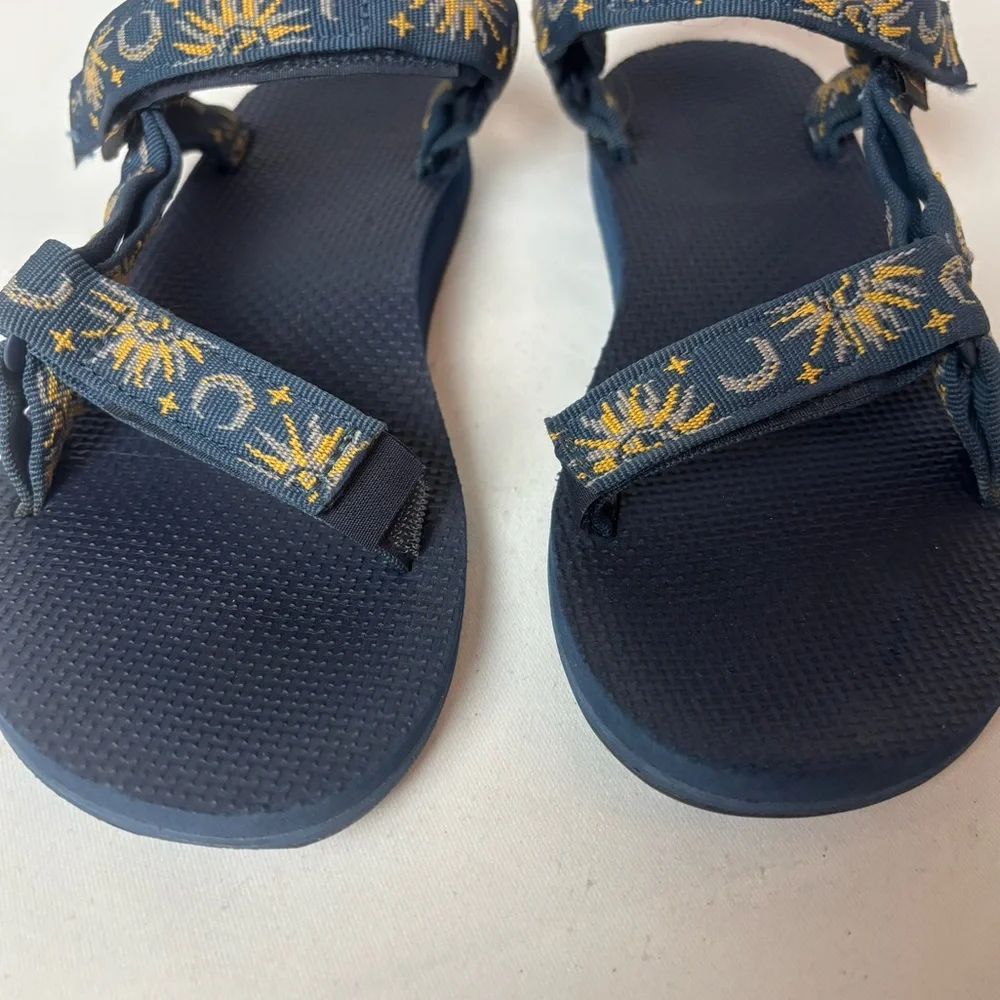 Teva Original Universal Sandals Sun and Moon Sunscape Insignia Blue Women's Sz 9 - Picture 2 of 9